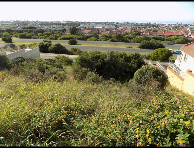 LAND FOR SALE IN MENKENKOP